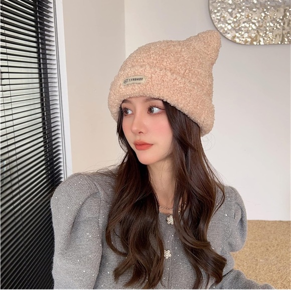 Fuzzy Cat Ears Beanie Hat - Picture 2 of 3